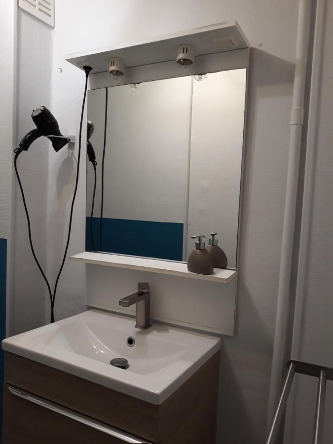 5 Minutes Des Arenes, Parking Gratuit, 6 Couchages Nimes Exterior photo
